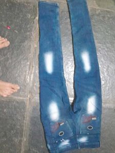 Stylish Blue Denim Jeans