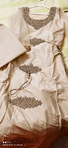 GRAB SOON..Golden long gown 5 year old