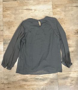 Charles Voyage Casual Grey Top