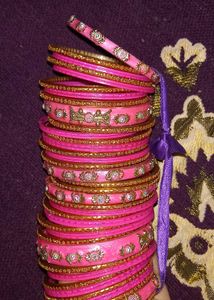 Kurta Set With Free Matching Bangles