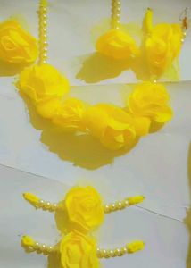 Yellow Floral Jewelry Set