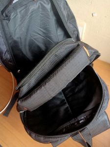 Safari Black Casual Backpack – Sleek &amp; Practical
