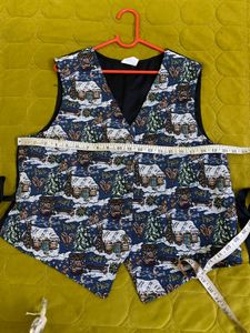Unique Patterned Vest Size M