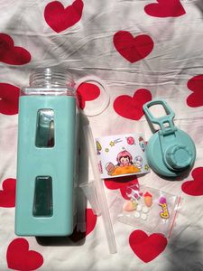 Kawaii Water Bottle 🎀