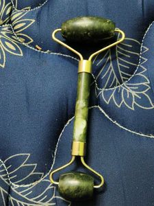 Jade Facial Roller