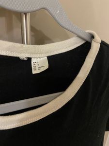 H&amp;M Divided Basic Tshirt