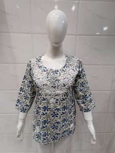 Lakhnavi Short Kurti