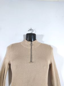 Beige Top (Women&#39;s)
