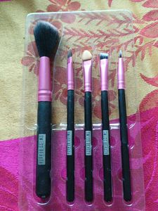 Makeup Brush