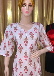 Beautifull Short Kurti Daily/office Use