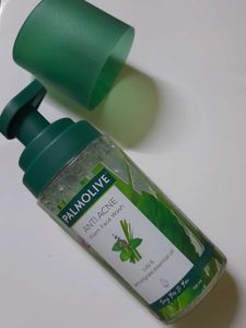 New Anti Acne Foam Face Wash