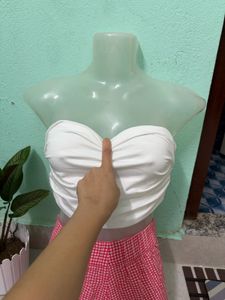 White Bandeau Top 🦢🤍