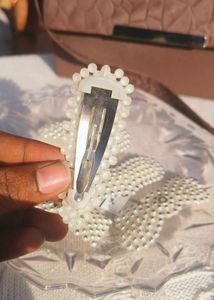 Cute Hair Clips Set with small pearl pack of 5