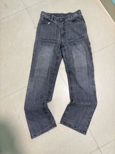 Vintage Baggy Article