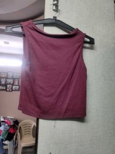 MAROON TANK TOP