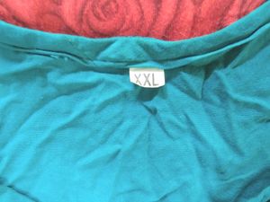 already this top has  2different colour Iam using