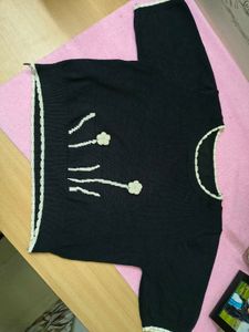 Floral Applique Knit Top