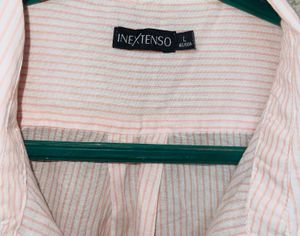 Get 4 stylish tops for just ₹350