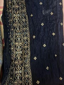 L Size Kurta Set With Work In Front
