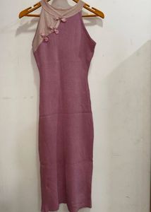 Pink bodycon dress