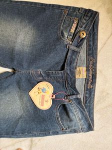 Floral Embroidered Flare Jeans
