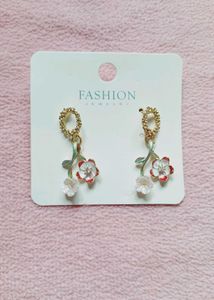 SALE Korean Earing 4pairs