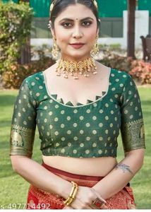 Elegant Pink Banarasi Saree