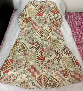 Wow⚫Khadi Cotton A Line Kurti?