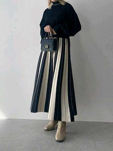 Pleated Midi Skirt - Stylish &amp; Versatile