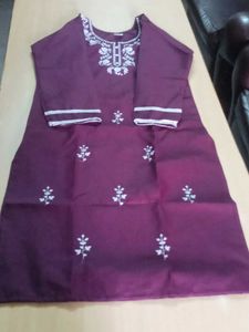 Embroidered Kurti Set - Size M