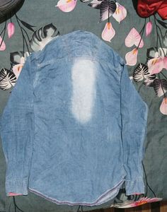 INFO MEN  DENIM T SHIRT LIKE NEW