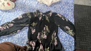 Bell Sleeve Ruched Free Size Top