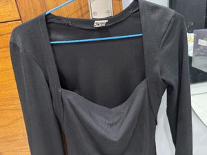 Black Deep Neck Top