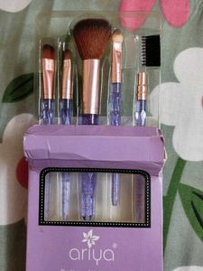 Ariiya Makeup Brush Set