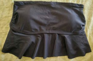 🌊Forever21 Black Ruffle Strapless Swim Top🌊