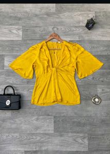 Zara Satin Top 💛