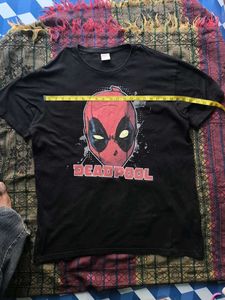 Deadpool Graphic Print T-Shirt