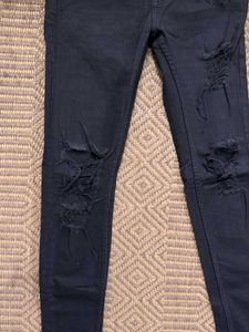 Distressed Skinny Jeans