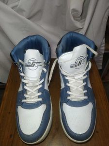 "Stylish Sneakers at Best Price – Limited Stock!"
