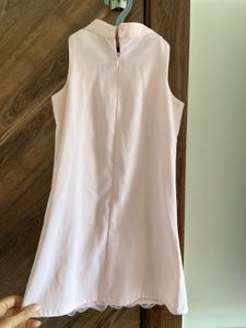 Elegant Pink Ruffle Dress With Bag