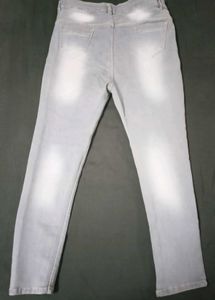 Light Wash High-Waisted Jeans