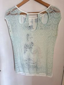 Bershka Beautiful Graphic Print Tee