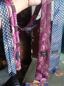 Tie