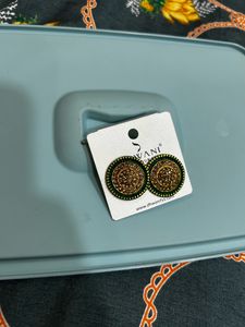 Set Of Two Studs