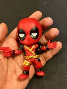 Marvel Deadpool Figure