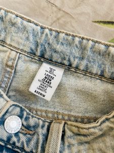 Ripped Light Wash Mom Jeans