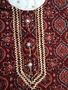 Maroon Pant Suit With Elegant Dupatta