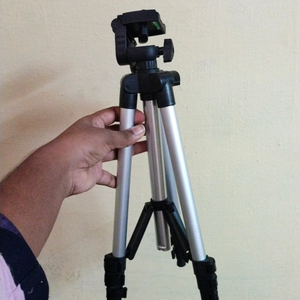 Aluminum Alloy Adjustable Tripot Stand without Phone Holder