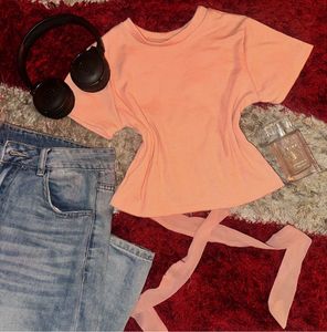 Tie Up crop top light orange shade