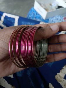 Sparkling Bangle Set